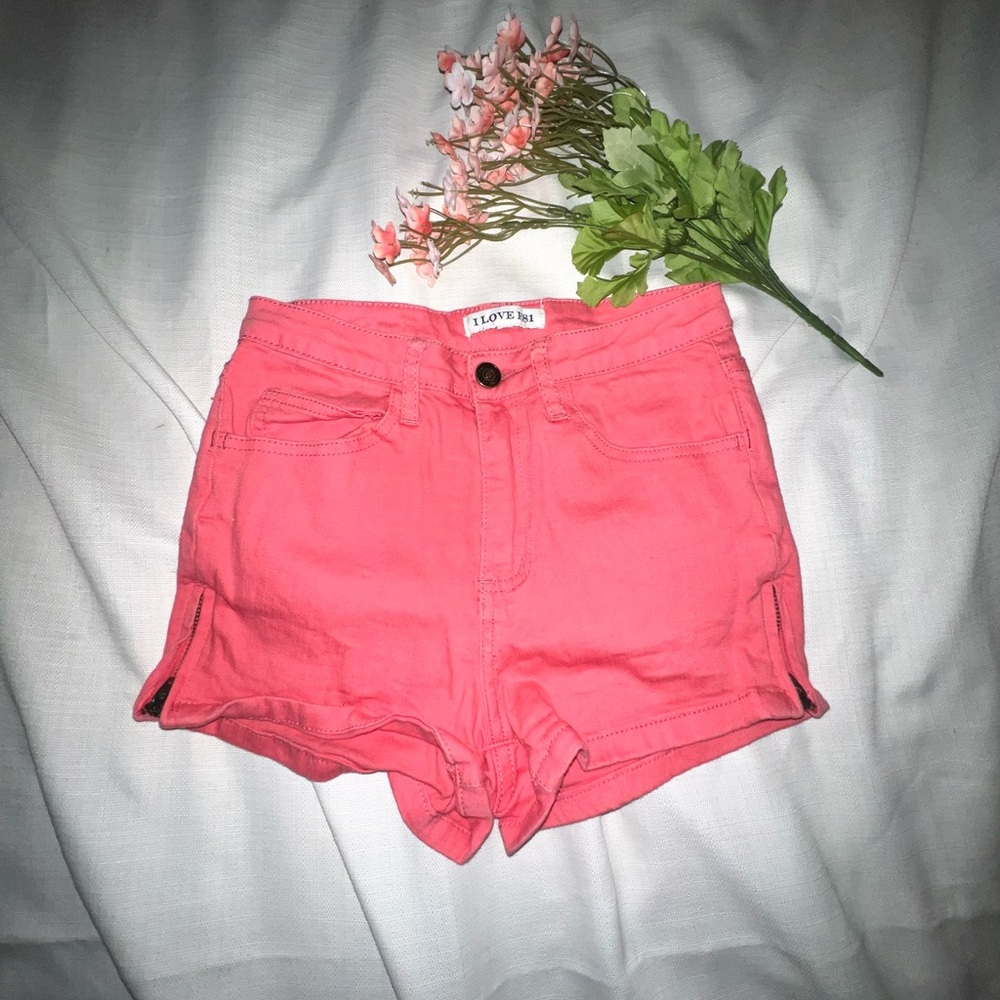I LOVE H81 PINK HIGH RISE SHORTS